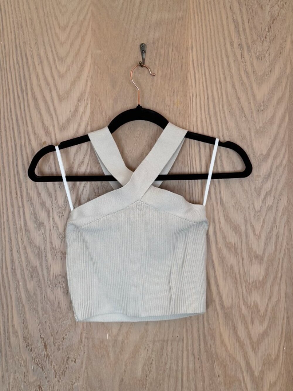 Sculpt Knit Criss Cross Cropped Tank Artizia Babaton